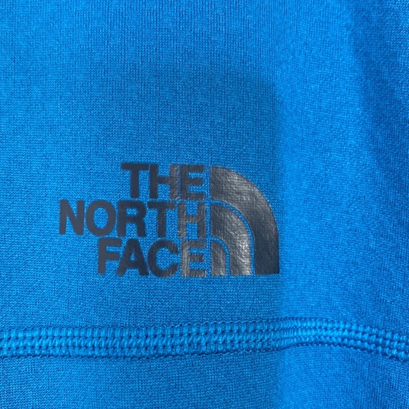 The North Face Quarter Zip Pullover - Picture 3 of 5